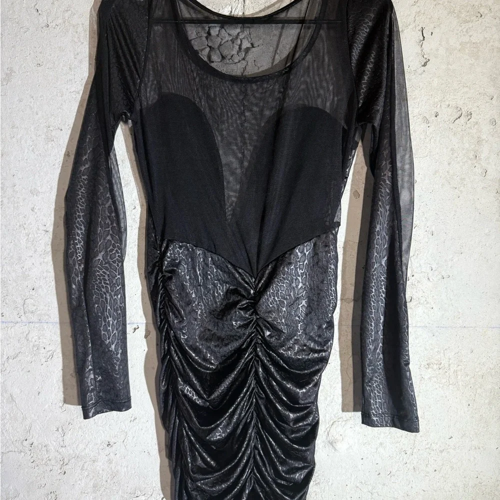 Chic Black Ruched Long Sleeve Dress - Picture 2 of 4